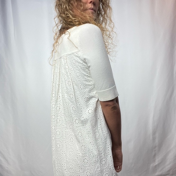 Ann Taylor Half Sleeve Eyelet Back Shift Dress in White Size Extra Small - Picture 3 of 6